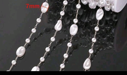 Stainless Steel Sculpted Pearls Glasses Chain (long)