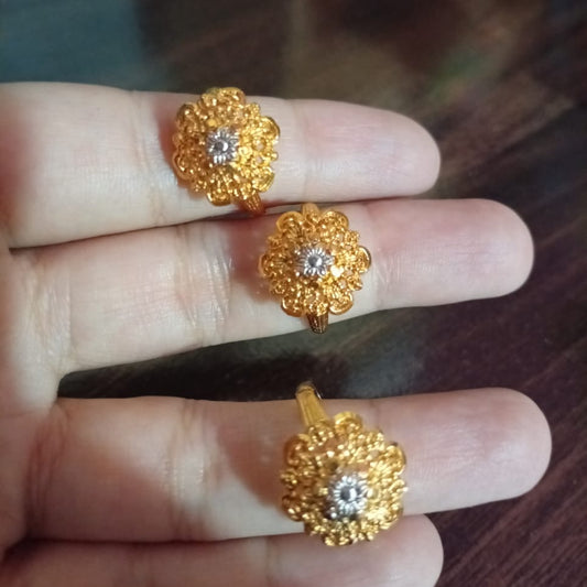 Flower Gold Looking Ring- Size 8