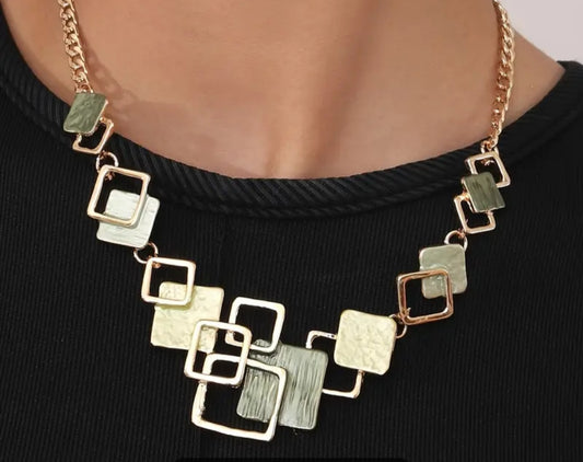Ladies Necklace with Earrings