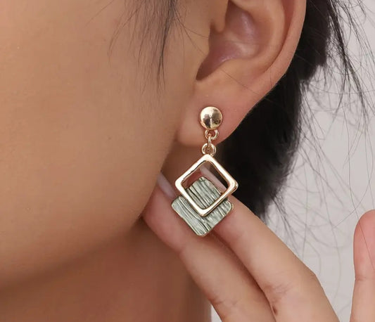 Ladies Necklace with Earrings