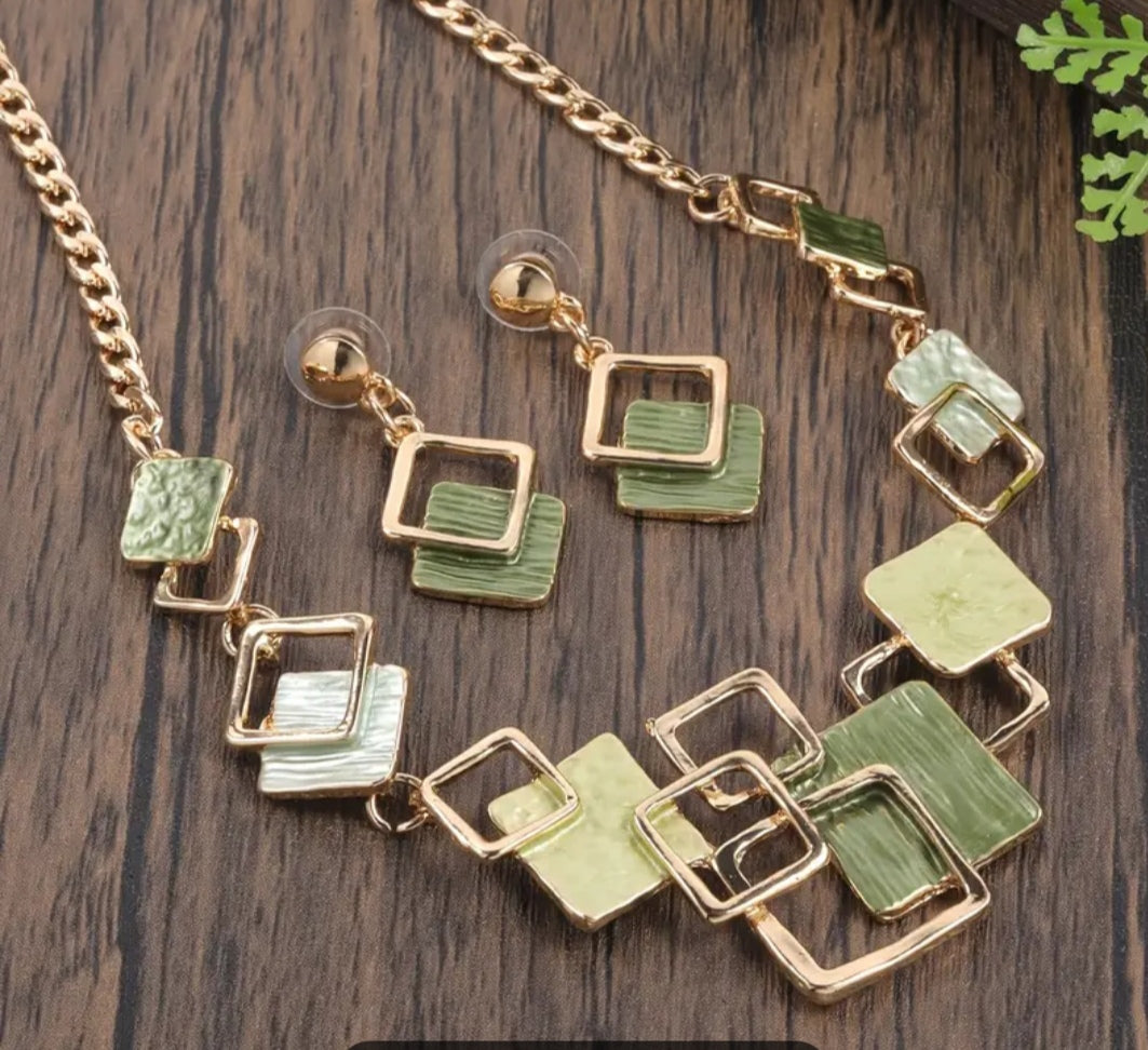 Ladies Necklace with Earrings