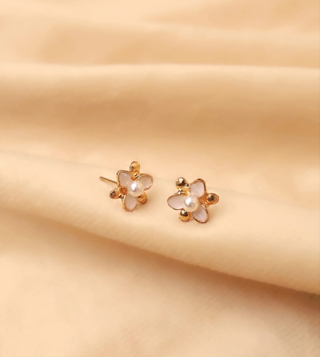 Elegant Studs