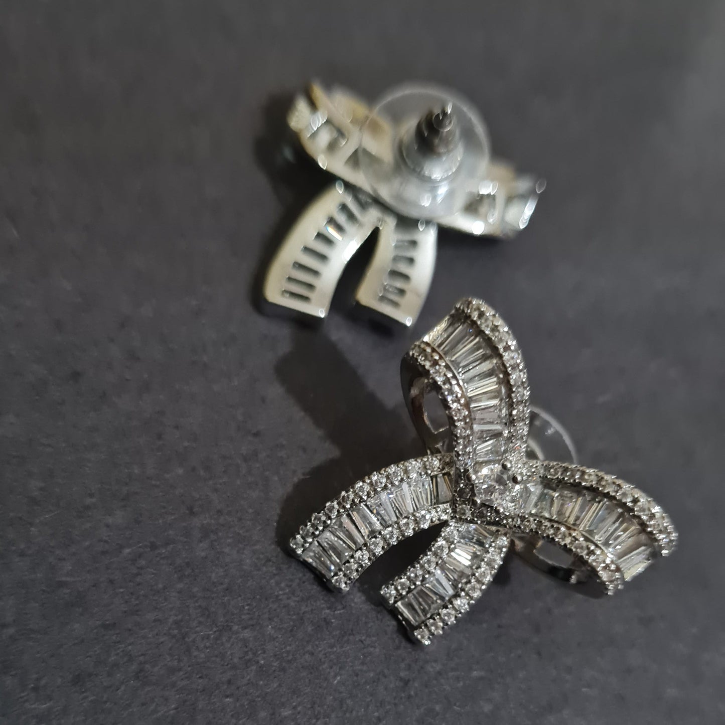 Zircon Bow Earrings