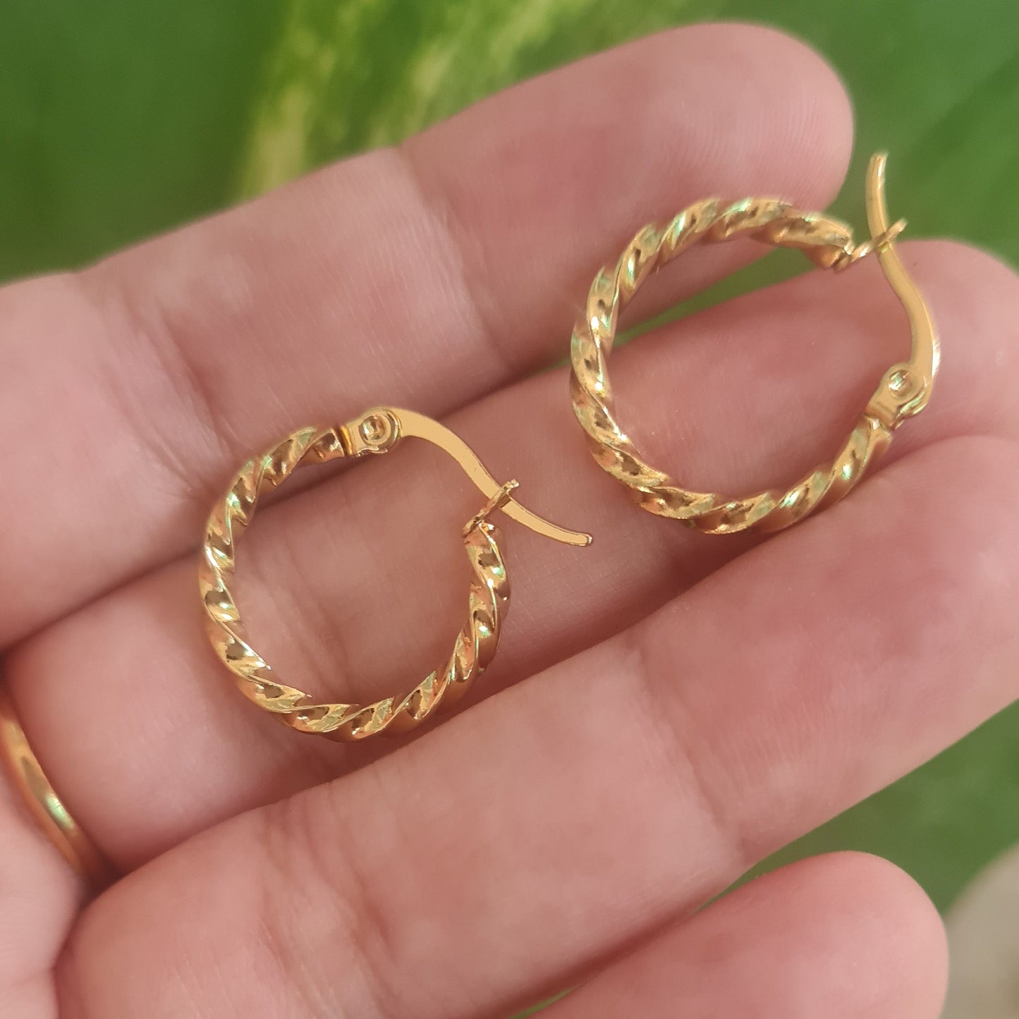 بالیاں  (Baaliyan) Stainless Steel