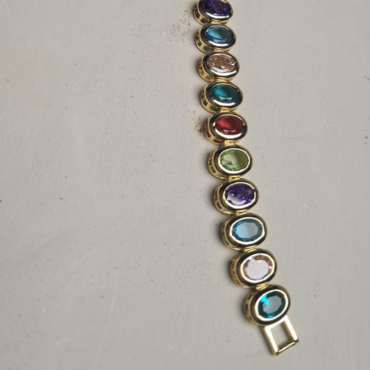 Multi color golden bracelet