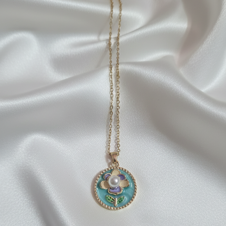 French Beauty Lockets