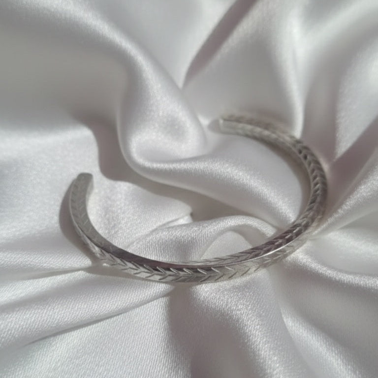 Beautiful C-Cuffs