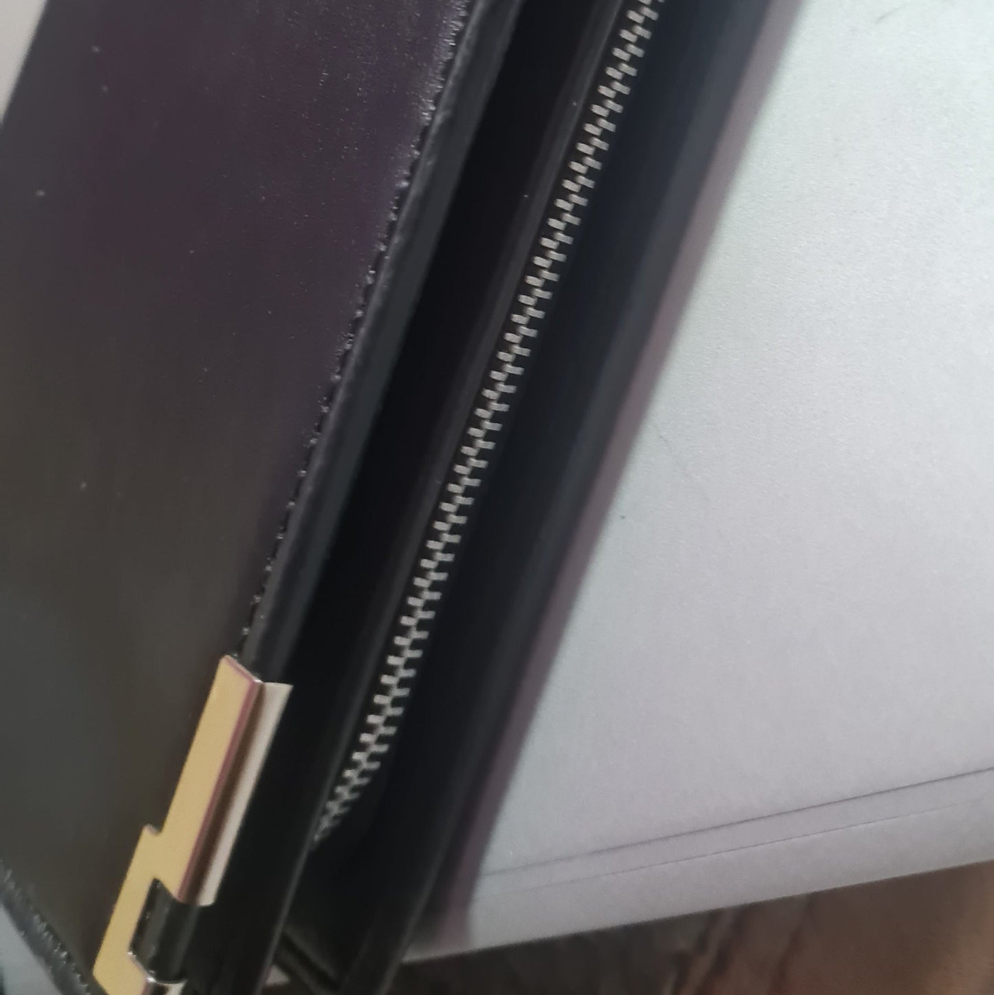 Handy Wallet (Unisex)
