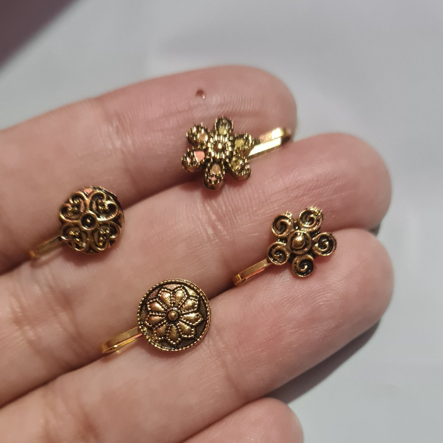 Nose Studs /Pins (non-pierced nose)