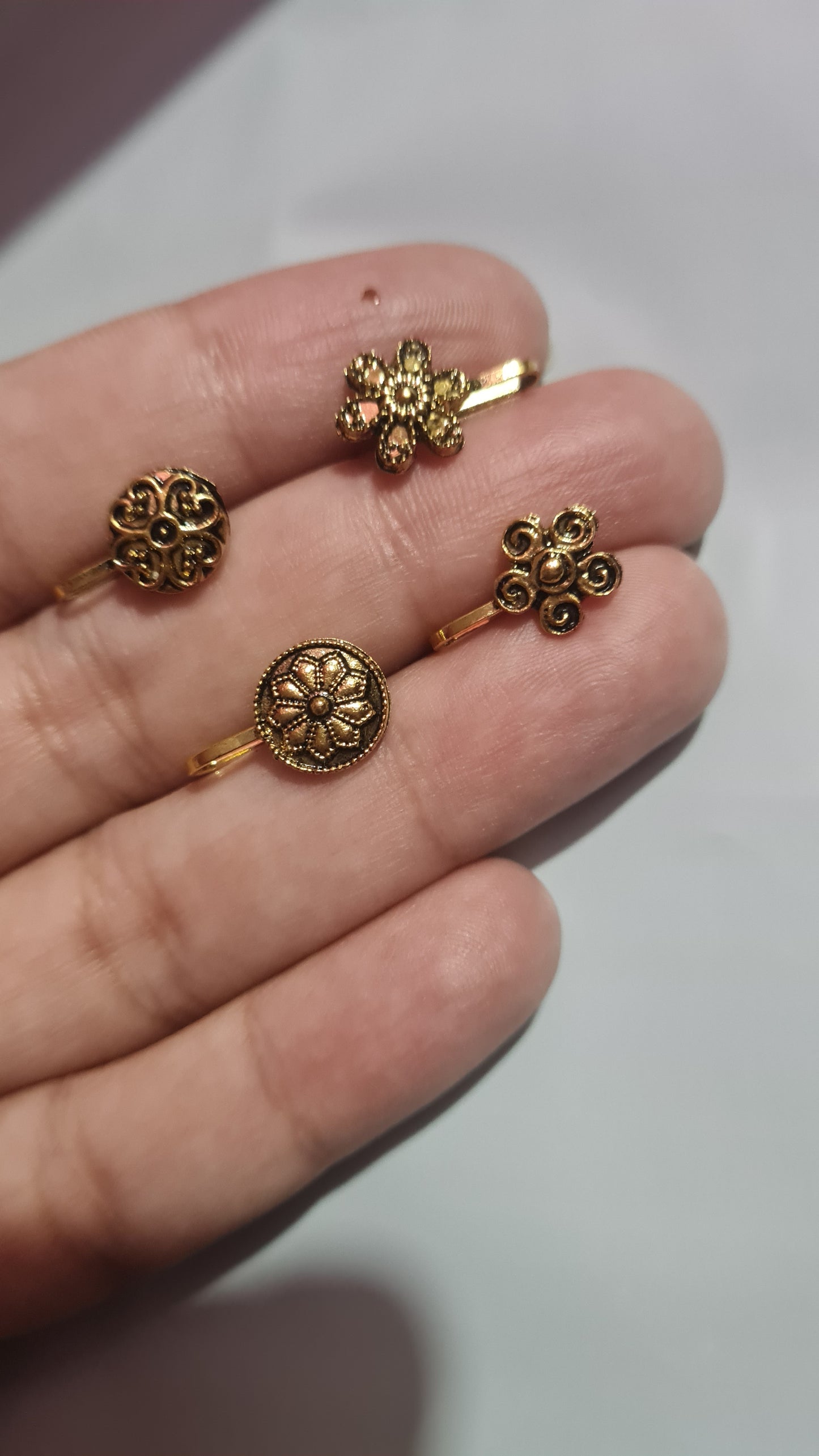 Nose Studs /Pins (non-pierced nose)