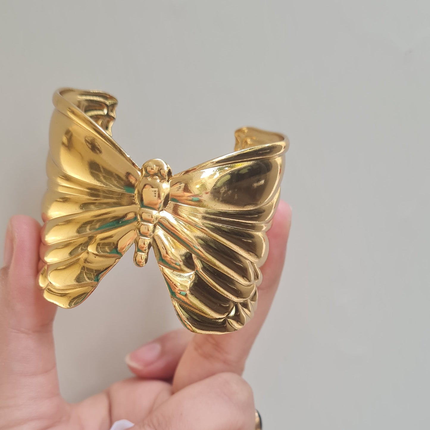 Butterfly Handcuff (Stainless Steel)