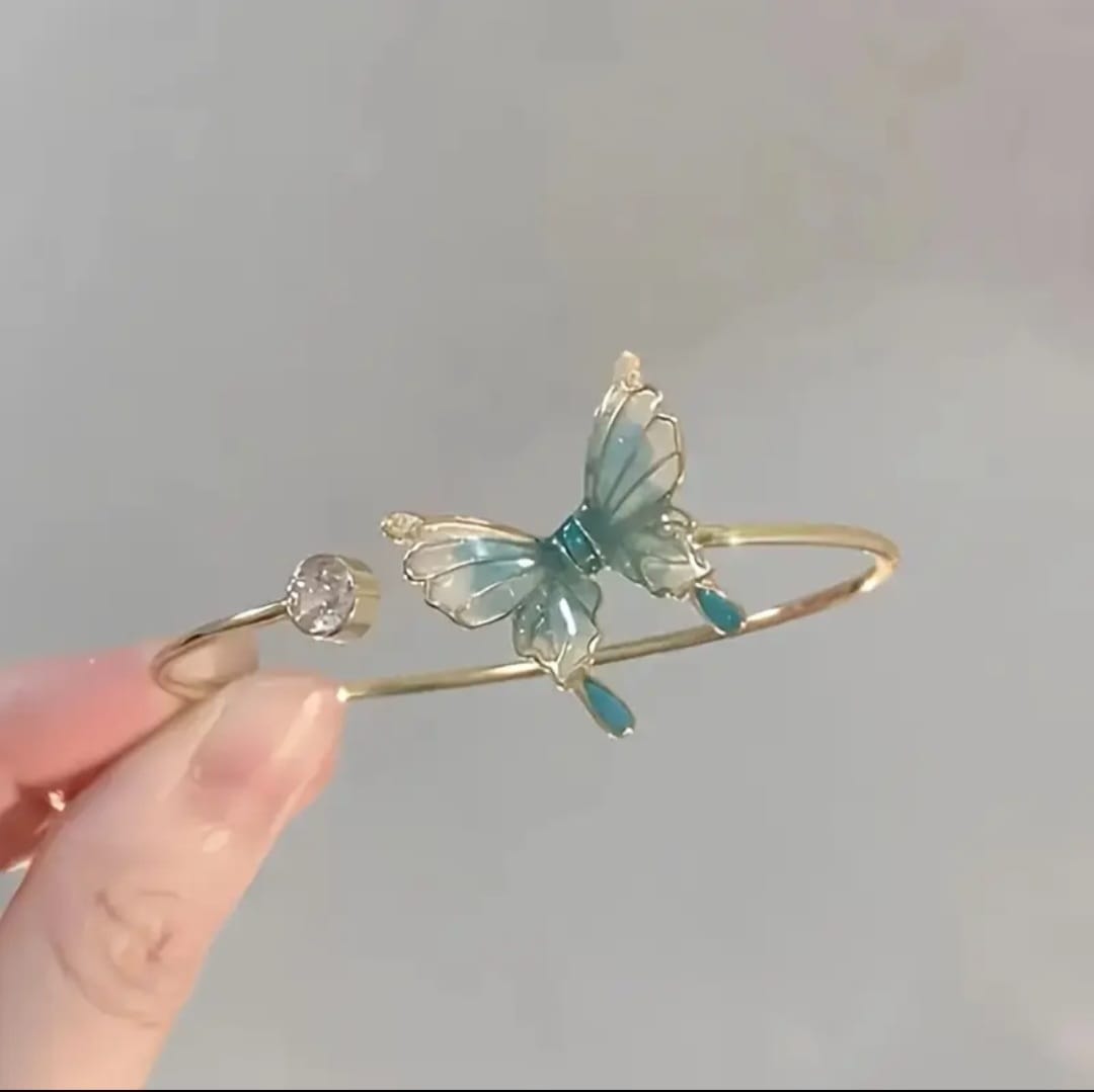 Greenish Gold Butterfly Handcuff with Ring
