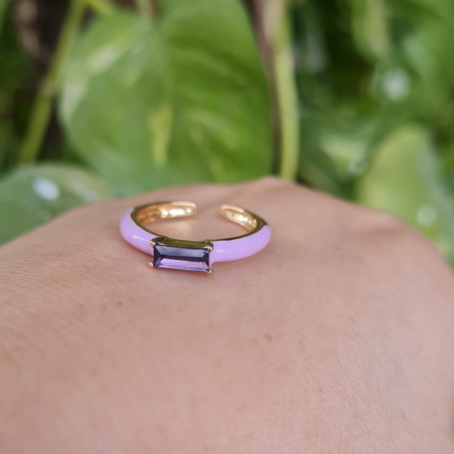 Mauve Ring