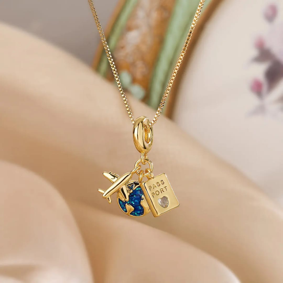 Travel Locket