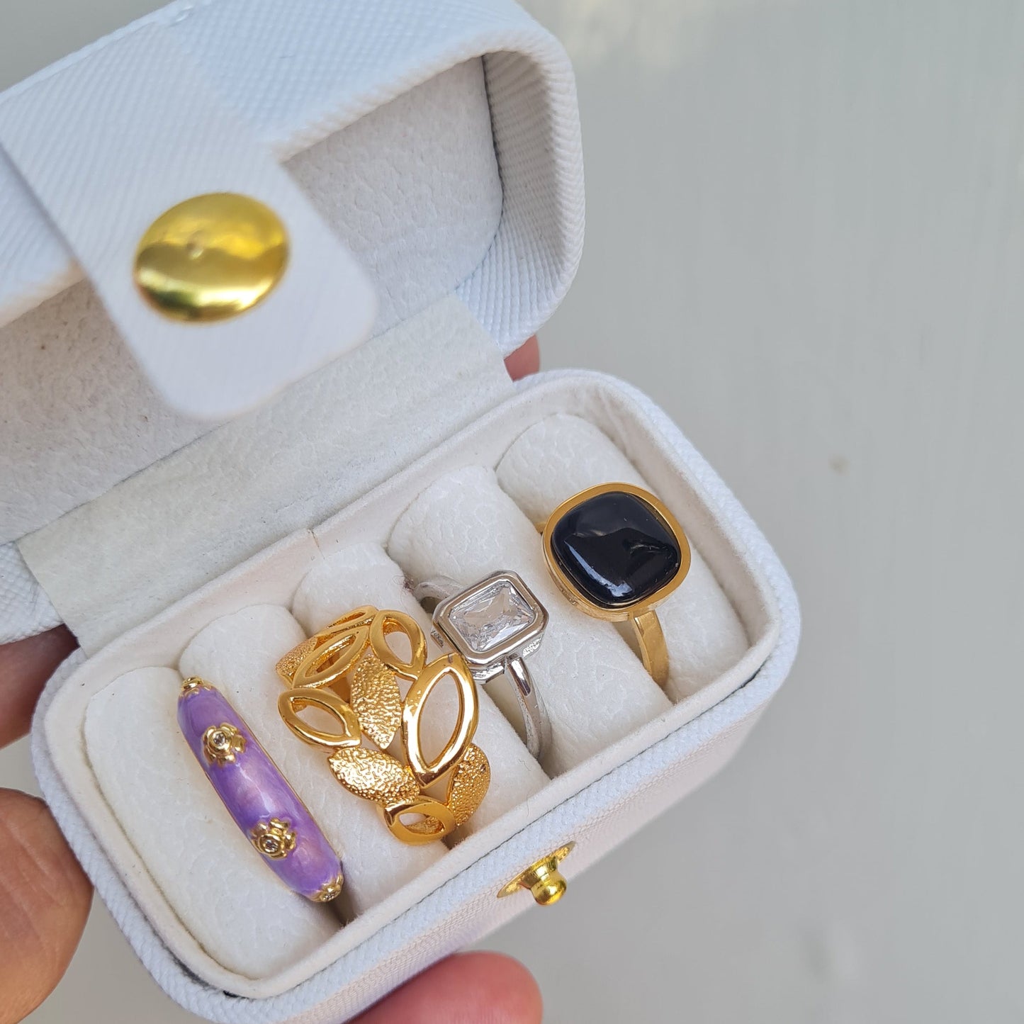 4 Rings in Premium Box