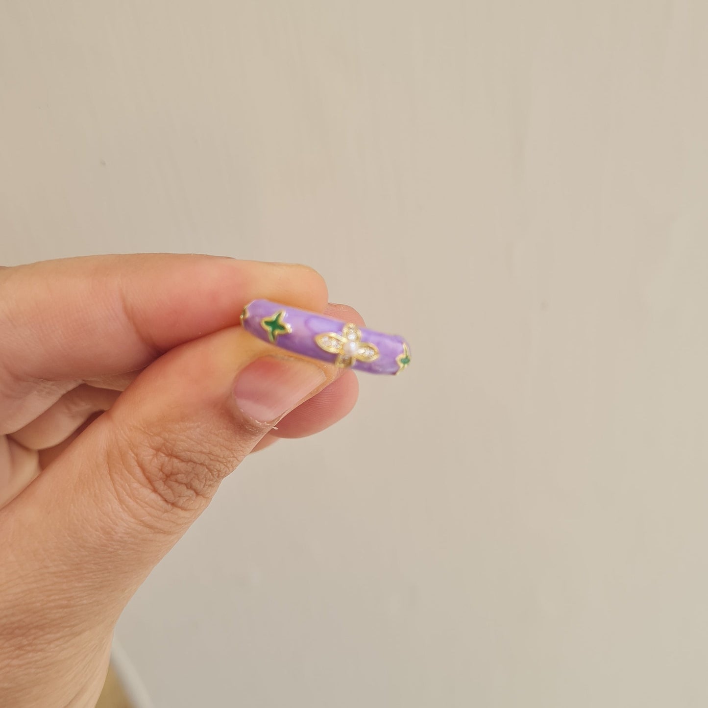 Mauve Ring