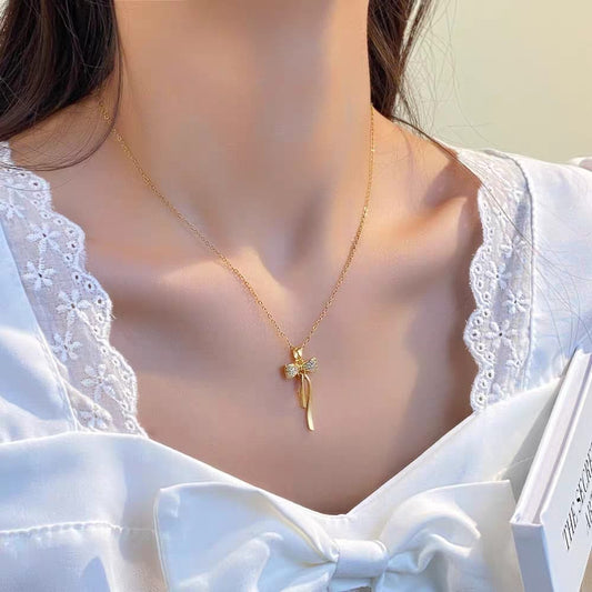 Bow Locket