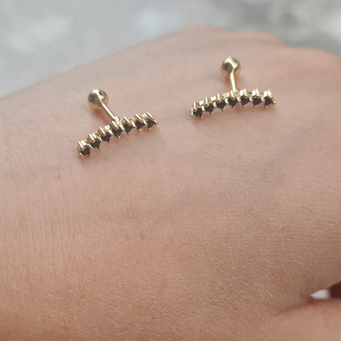 Ear Studs (Stainless Steel with ball screw)