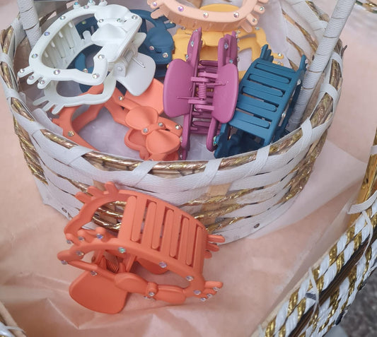 Beautiful Hello Kitty Claw Clip