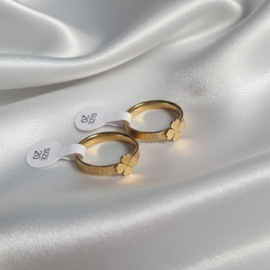 Delicate Ring (1 piece)