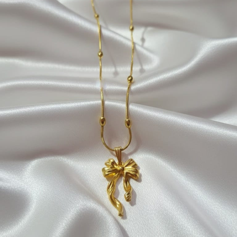 Stylish Bow Locket