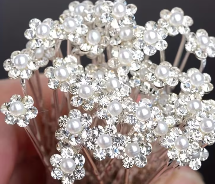Rhinestone and Faux Pearl Hair bun pins (4piece)