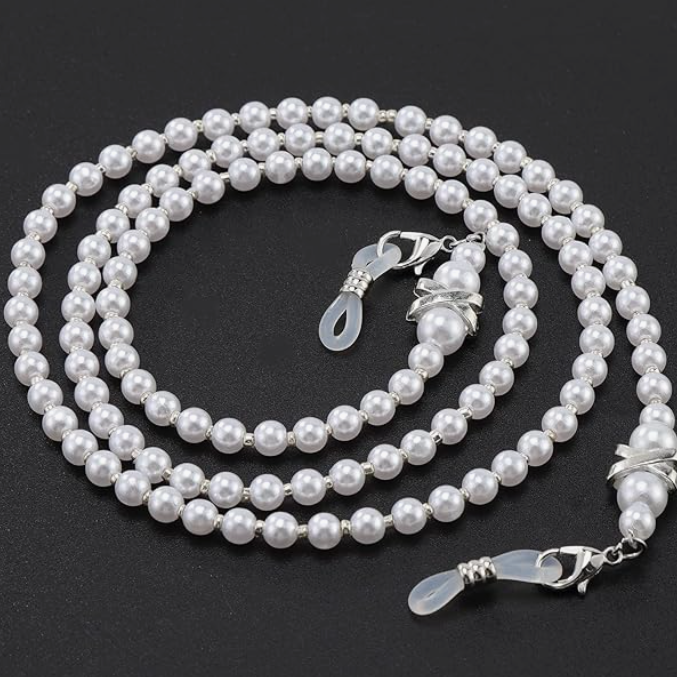 White pearl beaded eyeglasses chain (1 piece - Chain only)