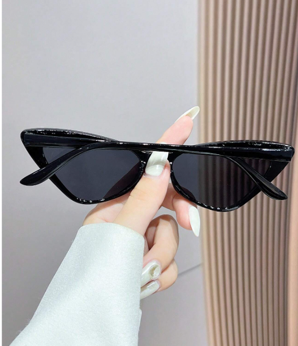 Cat Eye Light Weight Sun Glasses