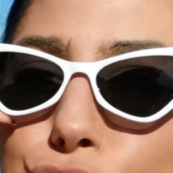 Cat Eye Light Weight Sun Glasses