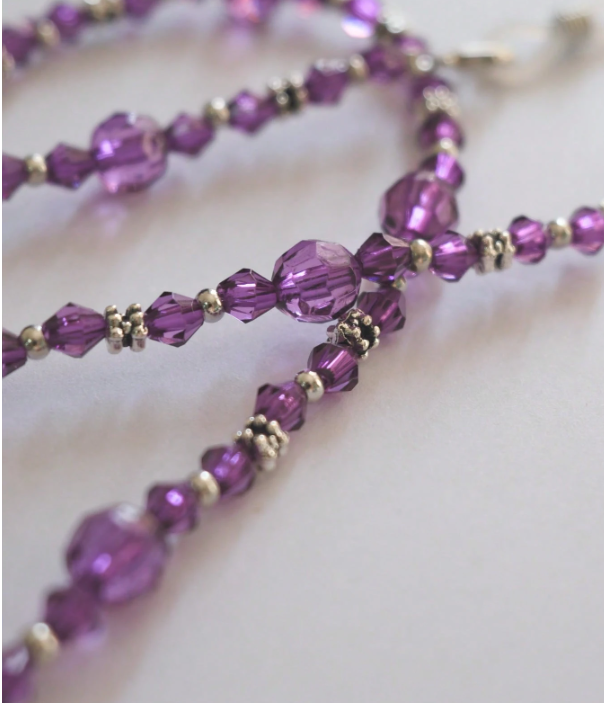 Beautiful Purple Glasses Chain