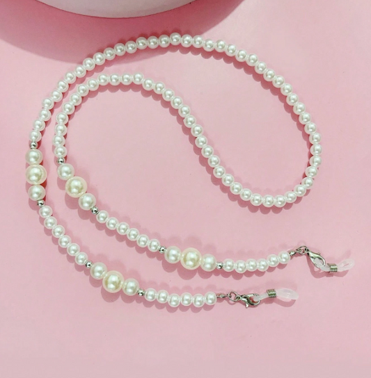 Pearly Chain for Spectacles