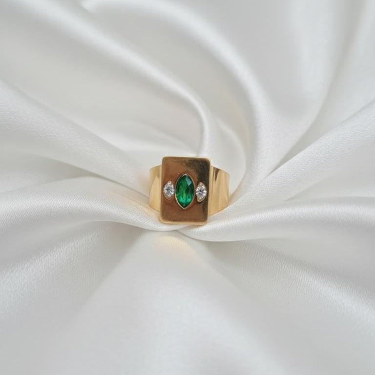 Green Beauty Ring