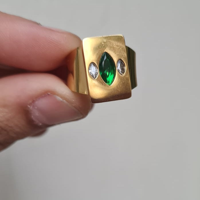 Green Beauty Ring