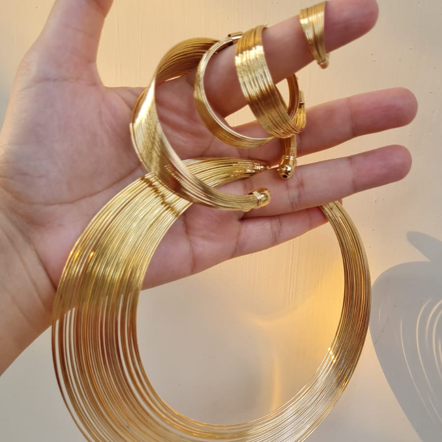Stainless Steel Trendy Set (4 -Pcs)
