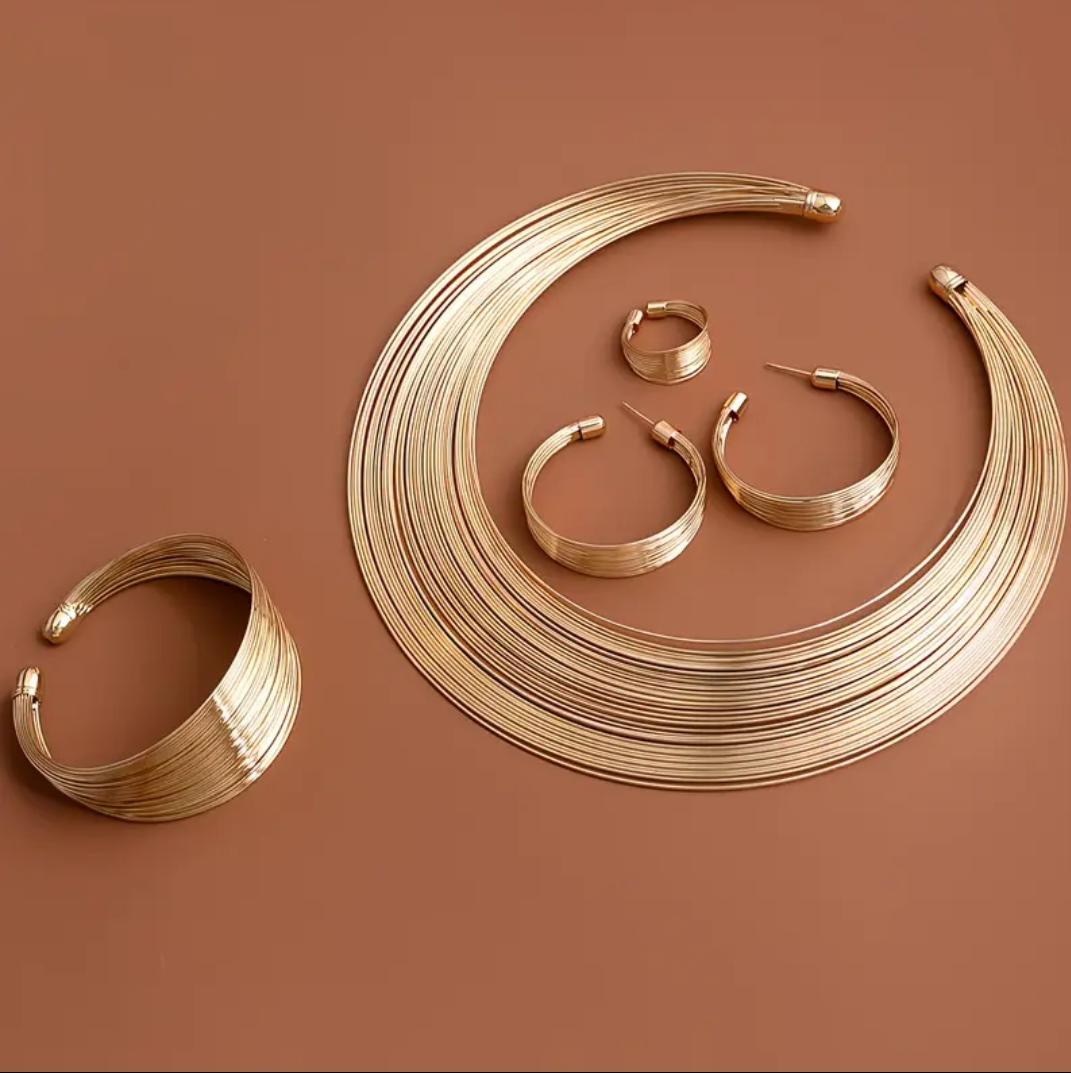 Stainless Steel Trendy Set (4 -Pcs)
