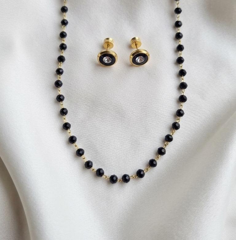 Nose Ring with Black chain & Ear studs (For Pierced nose and ears)