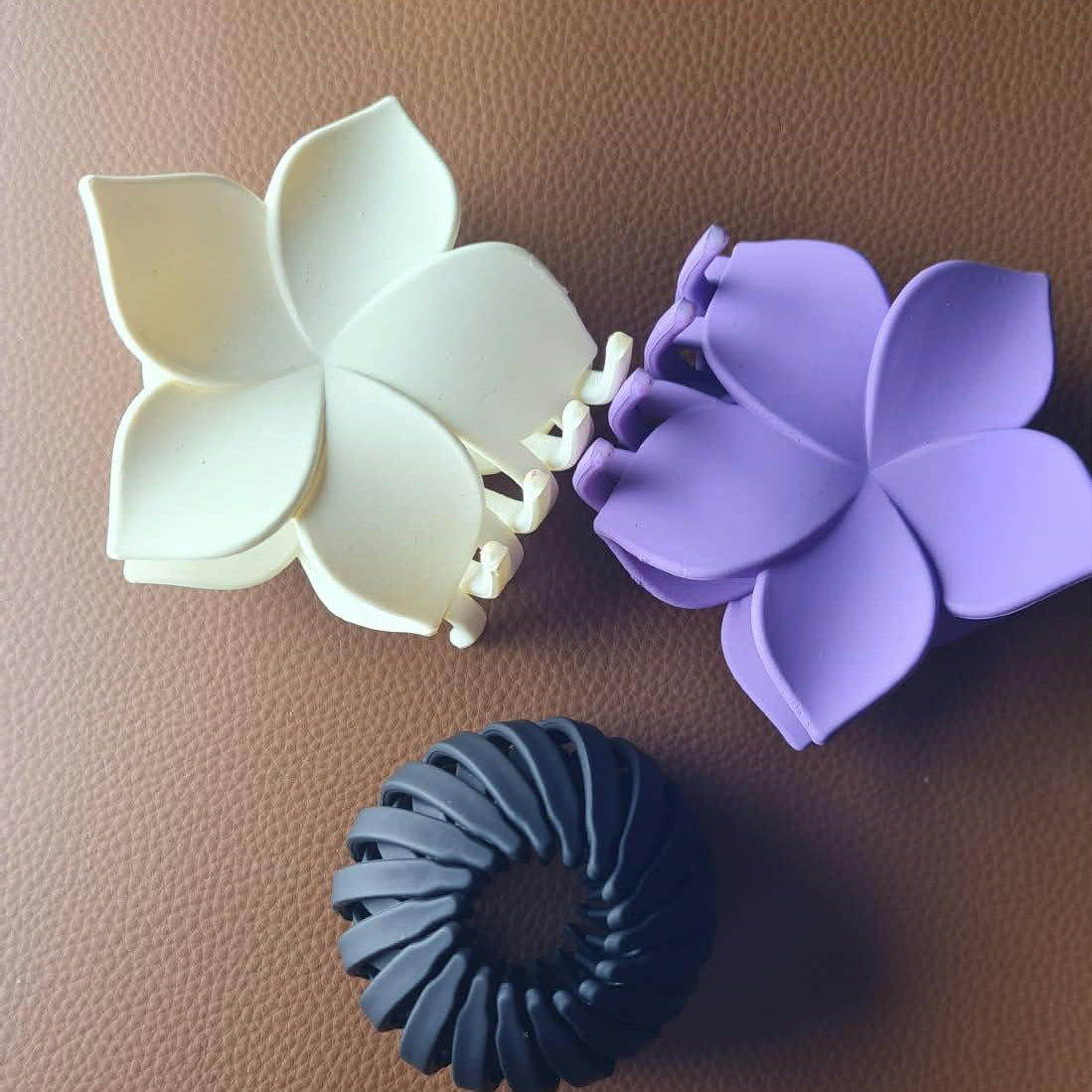 Flower Hair Catcher with Bird's Nest (Pack of 3)
