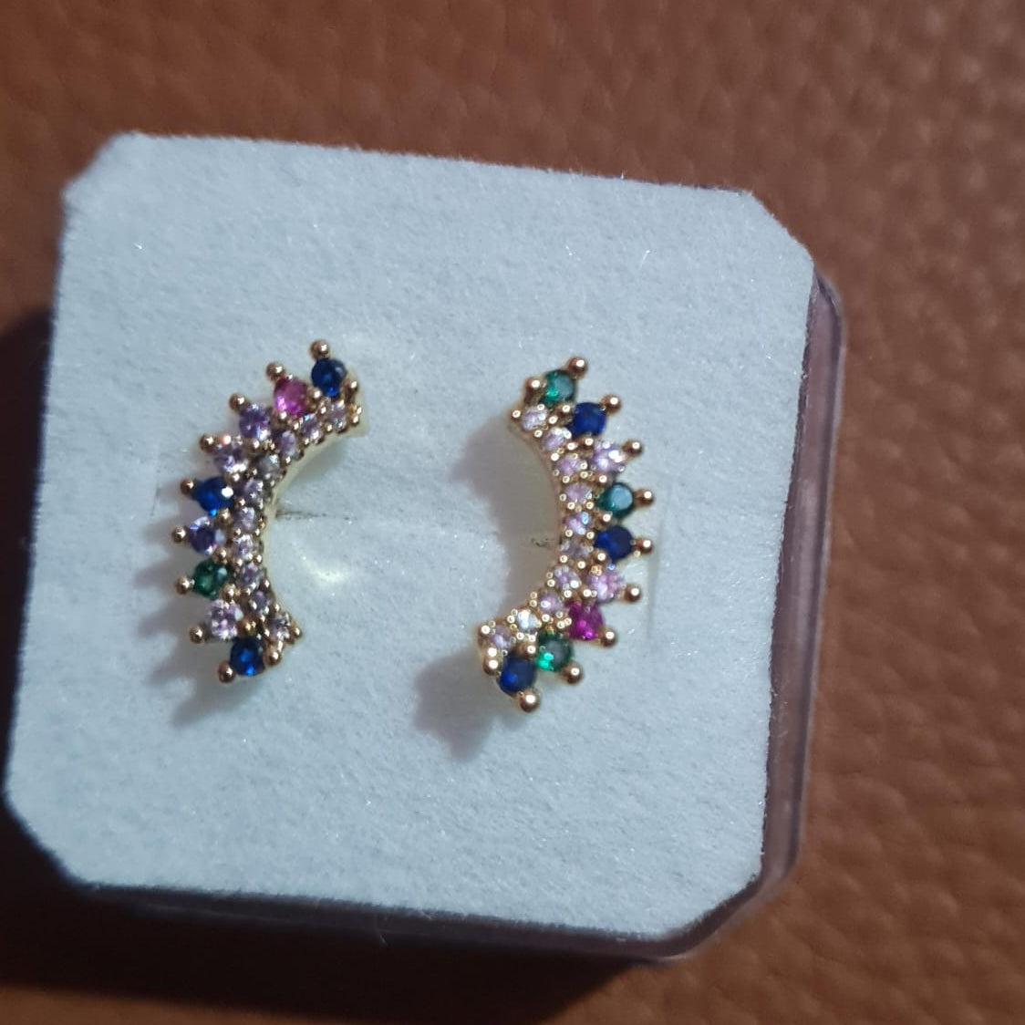 Ear Studs (Stainless Steel with ball screw)